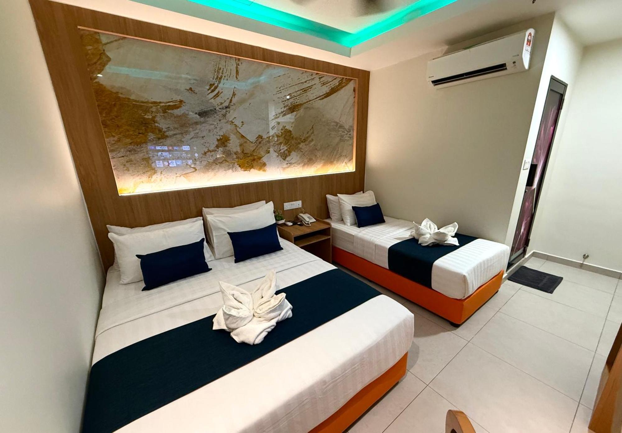 Hotel Essy Kl Sentral 3*